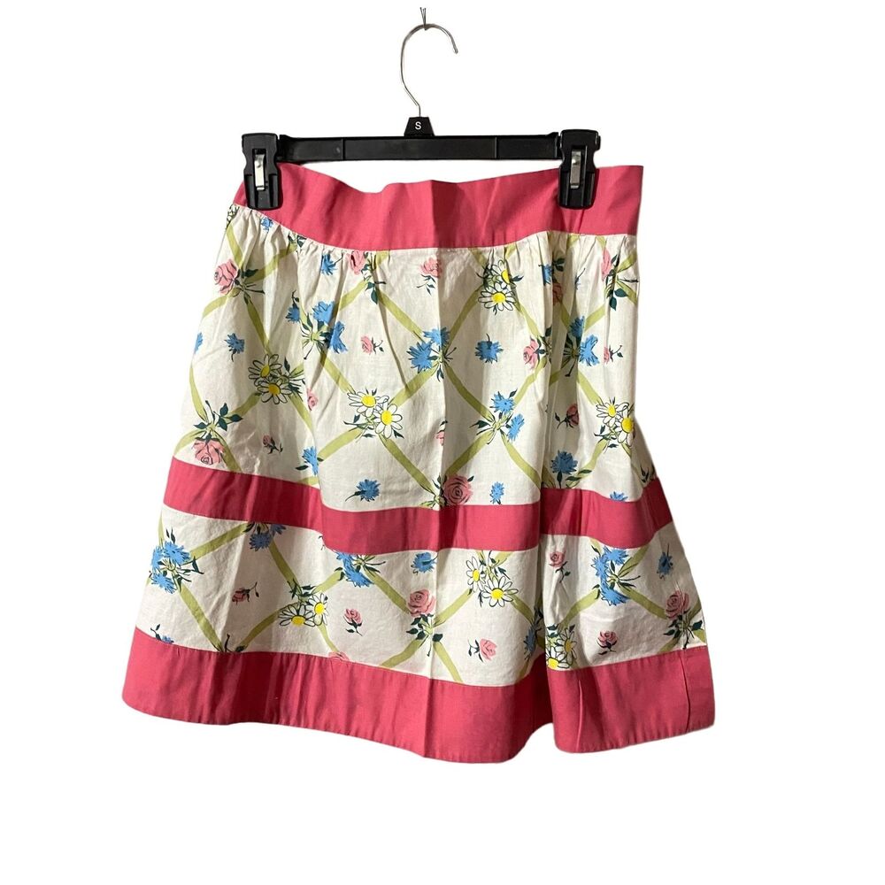 #5741 Womens White and Pink Floral Cotton VTG handmade Half Apron